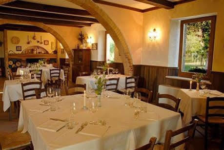Entropia Ristorante Country House Тоди Екстериор снимка